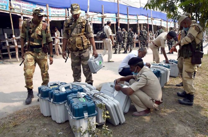 cg election 2023, second-stage-of-chhattisgarh-assembly-election-voting