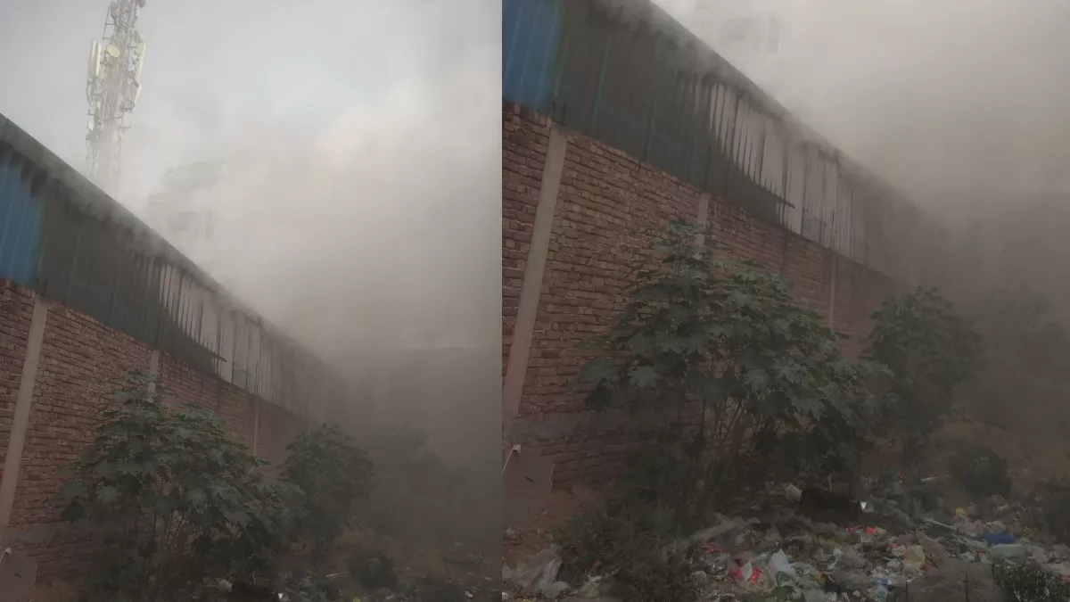 gurugram fire, fire-broke-out-in-the-furniture-warehouse