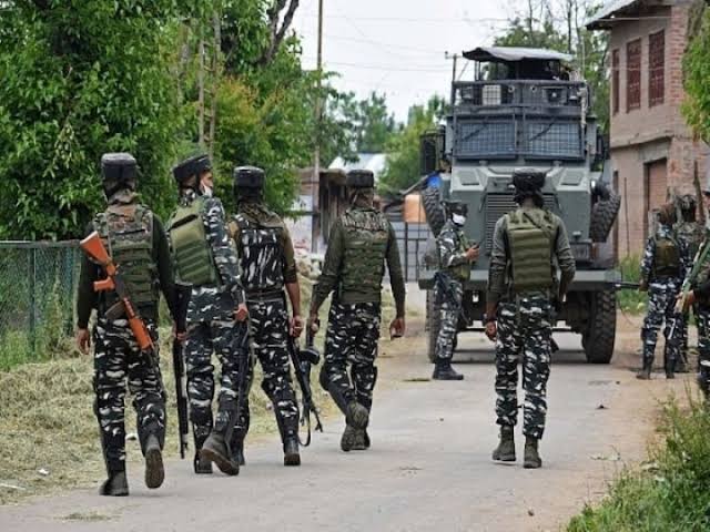 kulgam encounter, security-forces-killed-5-terrorists-on-thursday-in-kulgam