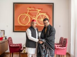 Khesari Lal yadav met Akhilesh Yadav